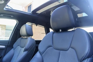Audi Q5 Audi Q5 55 TFSI e Quattro Edition one | Pano | Camera | B&O | S-Line | Launch pakket onder andere voorzien van Panorama dak, sfeerverlichting, achteruitrijcamera, Bang & Olufsen, ACC, stuurverwarming, stoelverwarming, lane assist & keyless - afbeelding nr 7