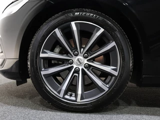 Volvo V60 Volvo V60 B3 Essential 163PK Google Infotainment - afbeelding nr 2
