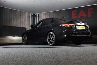 Alfa Romeo Giulia Alfa Romeo GIULIA 2.0 T GME AWD Tributo Italiano / FACELIFT / Digital Cockpit / Acc / HK / Leder / Elek Stoelen / Camera / 19 Inch - afbeelding nr 3