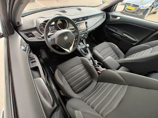Alfa Romeo Giulietta Alfa Romeo Giulietta 1.4 TURBO SPORT Navi | Cruise | Climate Control - afbeelding nr 13