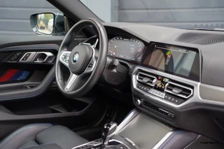 BMW 2 Serie BMW 2-serie Coupé M240i xDrive | Schuifdak | M-sportstoelen | M Perf | HUD | Active cruise | Eibach | Rijdersauto Edition - afbeelding nr 31