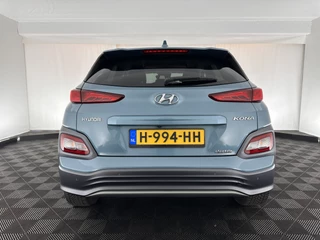 Hyundai Kona (INCL-BTW) *HEAT-PUMP | FULL-LEATHER | HEAD-UP | FULL-LED | NAVI-FULLMAP | DAB | ADAPTIVE-CRUISE | KRELL-AUDIO | KEYLESS | CAMERA | BLIS | LANE-ASSIST | DIGI-COCKPIT | COMFORT-SEATS | 17''ALU - afbeelding nr 5