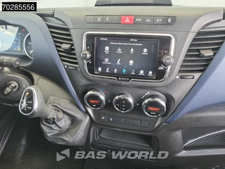 Iveco Daily Iveco Daily 35S18 3.0L Automaat L2H2 3,5t Trekhaak LED Navi Airco Cruise Camera Euro6 L2 11m3 Airco Trekhaak Cruise control - afbeelding nr 13