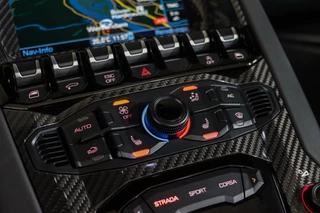 Lamborghini Aventador Lamborghini Aventador SV 6.5 V12 LP750-4 |Carbon|1/500| - afbeelding nr 20