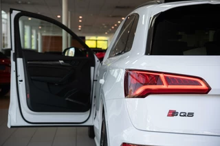 Audi SQ5 Audi SQ5 3.0 TFSI SQ5 quattro RS|Luchtvering|Pano|B&O|Trekhaak|Carbon|Full option|Dealer onderhouden - afbeelding nr 7
