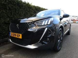 Peugeot 2008 Peugeot 2008 1.2 GT-LINE EAT8 VOL-AUTOMAAT - afbeelding nr 4