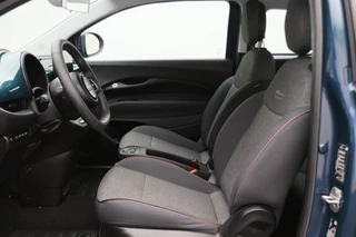 Fiat 500e Fiat 500e Icon 42 kWh Virtual Cockpit, Climate, Apple Carplay, Cruise, DAB, USB, 16'' - afbeelding nr 11