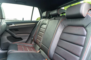 Volkswagen Golf Volkswagen Golf 2.0 TSI GTI Performance |Pano|Dyna|Leer|Keyless - afbeelding nr 31