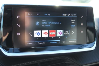 Peugeot 2008 Zo goed als nieuw, slechts 7.500km ! Navigatie, airco, telefoonvoorb. metallic lak, LM wielen, Isofix, Apple Carplay/Android auto etc, etc. - afbeelding nr 16