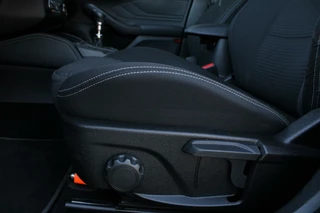 Ford Focus Ford Focus Wagon 1.0 125pk Titanium | Pano | Full LED | B&O - afbeelding nr 31