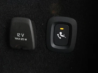 Volvo V60 Volvo V60 2.0 T8 Recharge AWD Inscription | Panoramadak | Bowers & Wilkins | Head-Up | Massage | Ventilatie | Trekhaak | 360 Camera | Leder | Carplay | Achterbankverwarming | Navigatie | PHEV - afbeelding nr 18