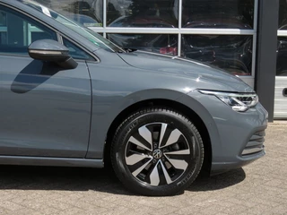 Volkswagen Golf Volkswagen Golf 1.5 eTSI LIFE MOVE DSG-aut./ Navi / Stoel + stuurverw. / Navi - afbeelding nr 37