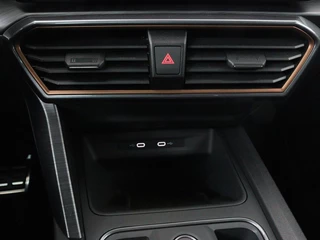 SEAT Leon SEAT Leon 1.4 e-Hybrid Limited | Panoramadak |  Camera | Adaptive cruise | Carplay | Memory | Stoel & Stuurverwarming - afbeelding nr 32