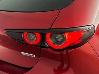Mazda 3 Mazda 3 2.0 e-SA-G Sportive Automaat | Bose Premium Audio | Head-Up | Lederen Bekleding - afbeelding nr 33