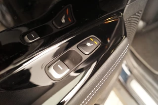 Kia e-Niro Kia e-Niro ExecutiveLine 64kWh -LEER-NAVI-ECC-CAM- - afbeelding nr 10