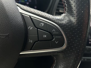Renault Megane E-Tech Renault Megane E-Tech Estate 1.6 Plug-In Hybrid 160 R.S. Line - afbeelding nr 25