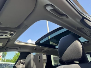 Volvo XC60 Volvo XC60 2.0 B4 / Schuifdak / Leder / Luxe - afbeelding nr 9