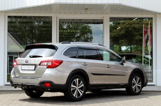 Subaru Outback Subaru Outback 2.5i CVT Premium | Eyesight | Navigatie | Trekhaak | - afbeelding nr 2