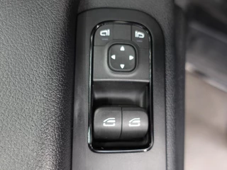 Mercedes-Benz Sprinter Mercedes-Benz Sprinter 317 L3H2 170PK Automaat  3500KG Trekhaak Airco Navi Cruise control  Carplay - afbeelding nr 9
