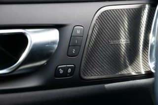 Volvo V60 Volvo V60 T6 Plug-in hybrid AWD Plus Dark | 360 camera | 19