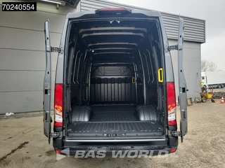 Iveco Daily Iveco Daily 35C21 3.0L 210PK Automaat 2025model Dubbellucht L2H2 ACC Navi Camera 12m3 Airco - afbeelding nr 6