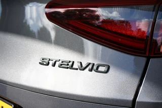 Alfa Romeo Stelvio - afbeelding nr 12