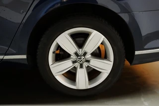 Volkswagen Passat - afbeelding nr 4