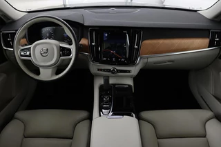 Volvo V90 Volvo V90 2.0 T6 AWD Recharge Business Pro | Trekhaak |  Leder | Stoel & stuurverwarming | Harman/Kardon | Adaptive cruise | Camera | Carplay | Keyless | Navigatie - afbeelding nr 9
