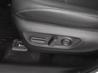Toyota RAV4 Toyota RAV4 2.5 Hybrid AWD Executive | Trekhaak | JBL | BLS | PDC V+A - afbeelding nr 19