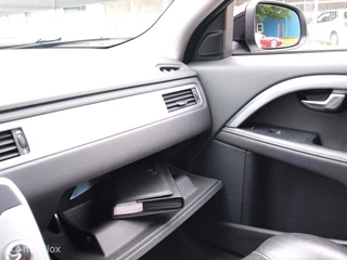 Volvo V70 Volvo V70 AWD 2.4 D5 215 Aut6 Leer Xenon 18Velgen Pdc Mooi!! - afbeelding nr 22
