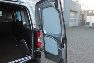 Peugeot Partner Peugeot Partner 1.5 BLUEHDI GRIP **NL_auto** 3 zits trekhaak/camera/cruise cont - afbeelding nr 16