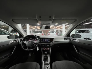 Volkswagen Polo Volkswagen Polo 1.0 Stoelverwarming | Carplay | Beatsaudio - afbeelding nr 11