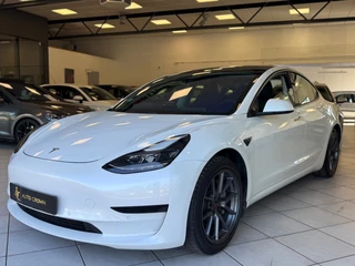 Tesla Model 3 Standaard plus BJ.2021 & 94.459KM!