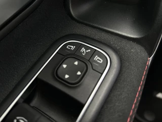 Mercedes-Benz A-Klasse Mercedes-Benz A-Klasse 180 Business Solution AMG | Panoramadak | Trekhaak | Night pakket - afbeelding nr 19