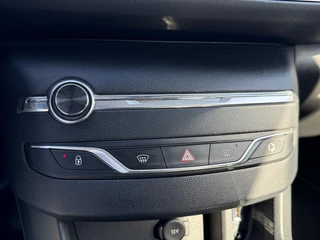 Peugeot 308 Peugeot 308 1.2 PureTech Active Navi,Clima,Cruise,PDC,Bluetooth,Elek ramen,LM velgen,110pk,N.A.P, APK tot 12-2025 - afbeelding nr 23