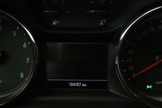 Opel Astra Opel Astra Sports Tourer 1.4 Edition Automaat (CAMERA, CLIMATE, CRUISE CONTROL, NAVIGATIE, NL-AUTO, GOED ONDERHOUDEN) - afbeelding nr 6