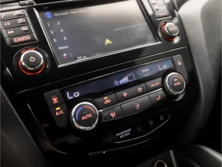 Nissan QASHQAI (NAVIGATIE, CLIMATE, 360 CAMERA, GETINT GLAS, TREKHAAK, SPORTSTOELEN, PARKEERSENSOREN, CRUISE, NIEUWE APK, NIEUWSTAAT) - afbeelding nr 9