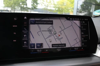 BMW 2 Serie BMW 2-serie Active Tourer 230e xDrive | Pano | H&K | Trekhaak - afbeelding nr 5