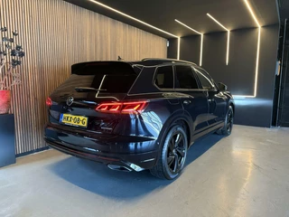 Volkswagen Touareg Volkswagen Touareg 3.0 TSi 4MOTION R PANO 360 462pk - afbeelding nr 64