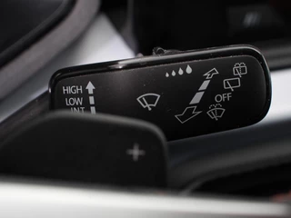 SEAT Ibiza SEAT Ibiza 1.0 EcoTSI 110pk DSG FR Navigatie Apple Carplay/Android Auto Climate Control Camera Adaptive Cruise Control - afbeelding nr 15