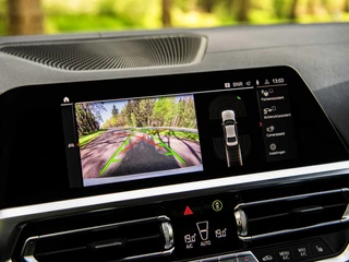 BMW 3 Serie BMW 3-serie Sedan 320d 191PK xDrive Aut Sportstoelen Virtual H/K HUD - afbeelding nr 28