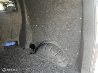 Volkswagen Transporter Volkswagen Transporter 2.0 TDI L2H1 DC Highline - afbeelding nr 15