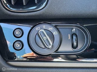 MINI Countryman Countryman 2.0  PHEV  Automaat 224 pk All4 Cooper SE  Business Edition Navigatie ,  Camera Achter , Parkeerhulp , Velgen , lederen bekelding met verwarming , Lage km stand 6.045 km ! - afbeelding nr 38