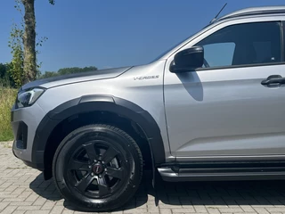 Isuzu D-Max Isuzu D-Max V-Cross MY25 Double Cab verlengd 5-persoons BPM-vrij trekhaak 35 - afbeelding nr 8