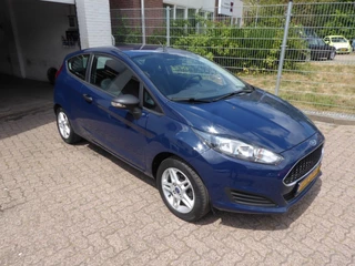Ford Fiesta Ford Fiesta 1.2 STYLE ESSENTIAL/Airco/Elekt.Pakket/Knappe auto!! - afbeelding nr 4