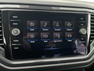Volkswagen T-Roc Volkswagen T-Roc 1.5 TSI Sport | LED | Trekhaak | Carplay | Camera | PDC - afbeelding nr 50