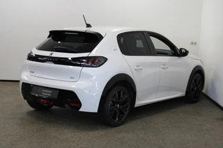 Peugeot 208 Peugeot 208 1.2 PureTech 100 GT - afbeelding nr 2