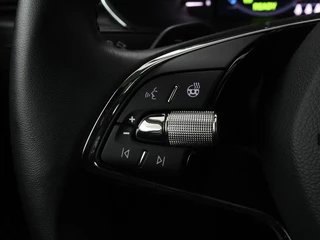 Škoda Superb Skoda Superb 1.4 TSI iV Business Edition Plus | Panoramadak | Stoelverwarming | Leder/Alcantara | Adaptive cruise | 360 camera | Massage | Memory | Navigatie | Carplay | Achterbankverwarming | Canton | PHEV - afbeelding nr 19