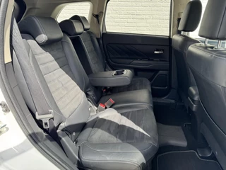 Mitsubishi Outlander Mitsubishi Outlander 2.0 PHEV Executive Edition Camera Navigatie systeem Cruise Led verlichting - afbeelding nr 22