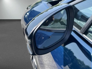 Toyota C-HR Toyota C-HR 1.8 Hybrid 140 Dynamic - afbeelding nr 12